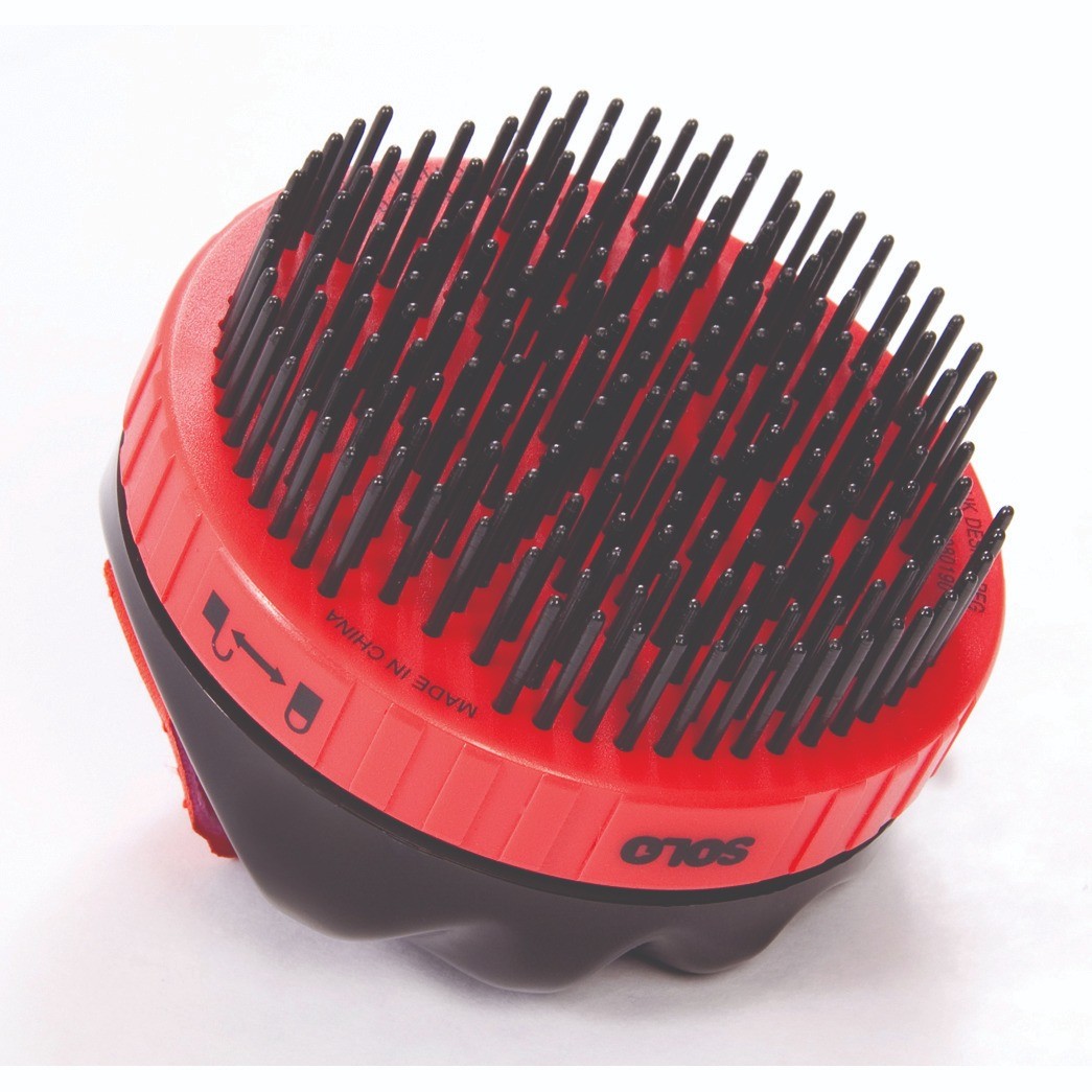 SoloComb Retractable Brush